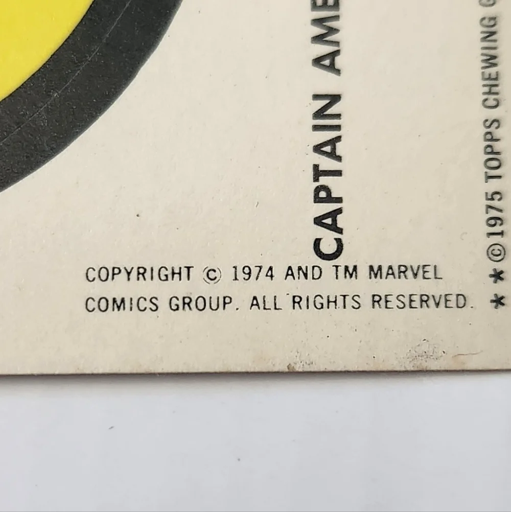✨RARE Vintage 1975 Topps Marvel Captain America Sticker Tan Back 